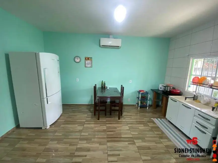 Casa com 2 quartos à venda, 90m2 em Balneario Barra Do Sul - SC - imagem 6 Foto 6 de Casa com 2 quartos à venda, 90m2 em Balneario Barra Do Sul - SC