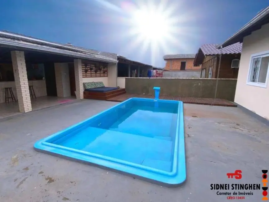 Foto 2 de Casa com 2 quartos à venda, 145m2 em Centro, Balneario Barra Do Sul - SC
