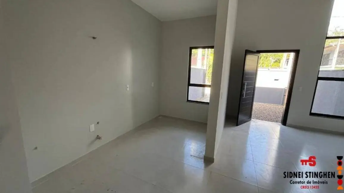 Foto 4 de Casa com 2 quartos à venda, 63m2 em Balneario Barra Do Sul - SC