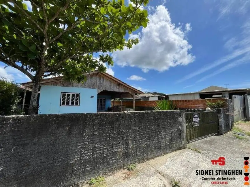 Foto 3 de Casa com 2 quartos à venda, 70m2 em Balneario Barra Do Sul - SC