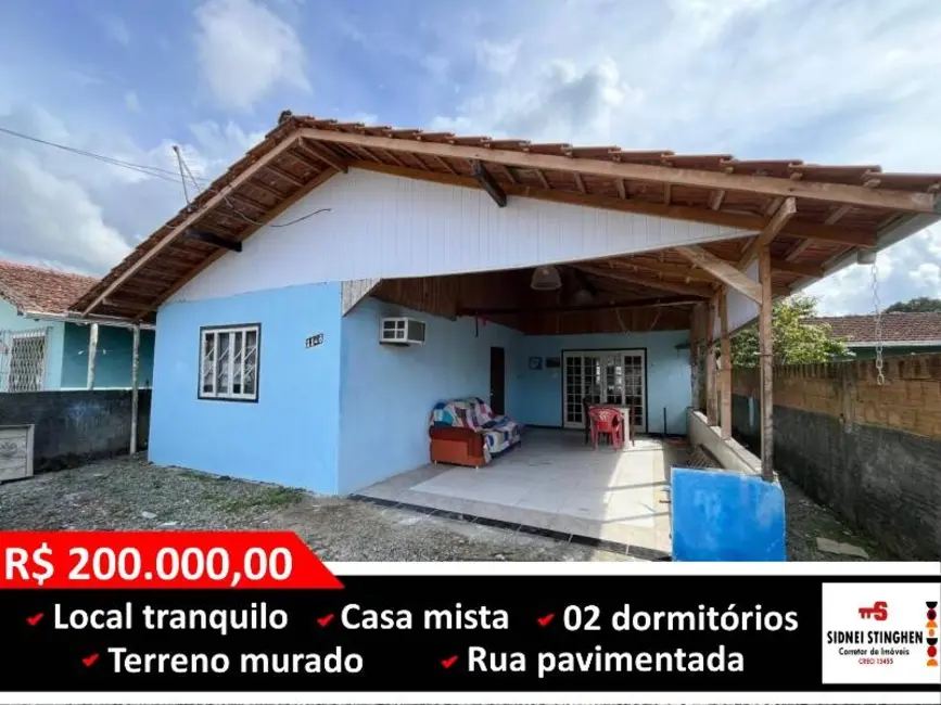 Foto 1 de Casa com 2 quartos à venda, 70m2 em Balneario Barra Do Sul - SC