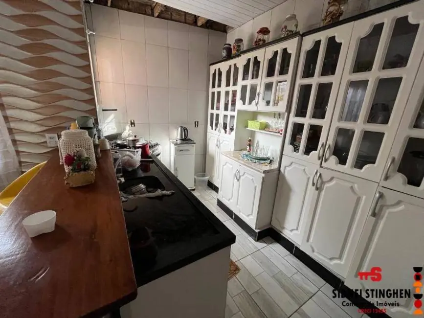 Casa com 2 quartos à venda, 110m2 em Balneario Barra Do Sul - SC - imagem 6 Foto 6 de Casa com 2 quartos à venda, 110m2 em Balneario Barra Do Sul - SC