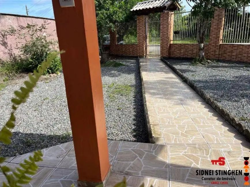 Casa com 2 quartos à venda, 110m2 em Balneario Barra Do Sul - SC - imagem 4 Foto 4 de Casa com 2 quartos à venda, 110m2 em Balneario Barra Do Sul - SC