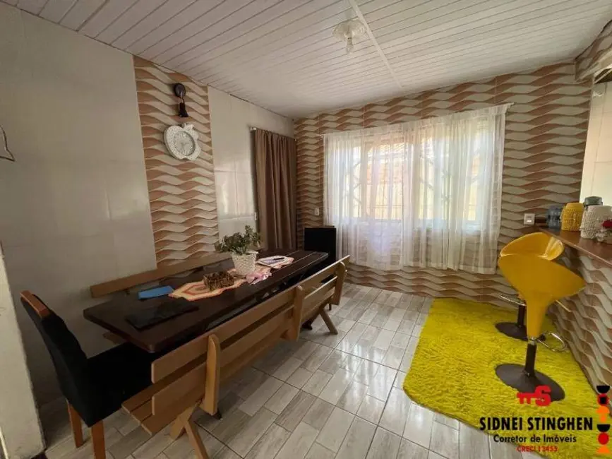 Casa com 2 quartos à venda, 110m2 em Balneario Barra Do Sul - SC - imagem 7 Foto 7 de Casa com 2 quartos à venda, 110m2 em Balneario Barra Do Sul - SC