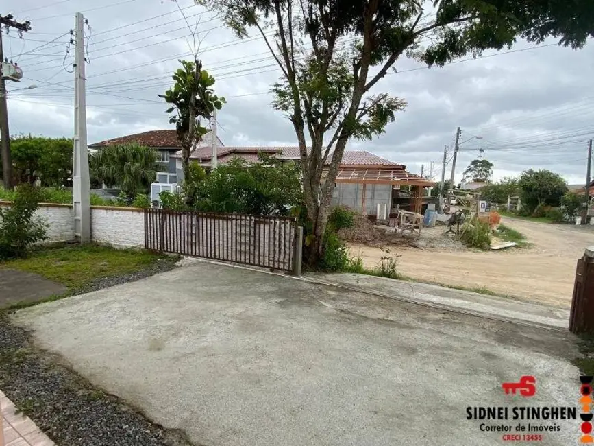 Foto 4 de Casa com 6 quartos à venda, 130m2 em Balneario Barra Do Sul - SC
