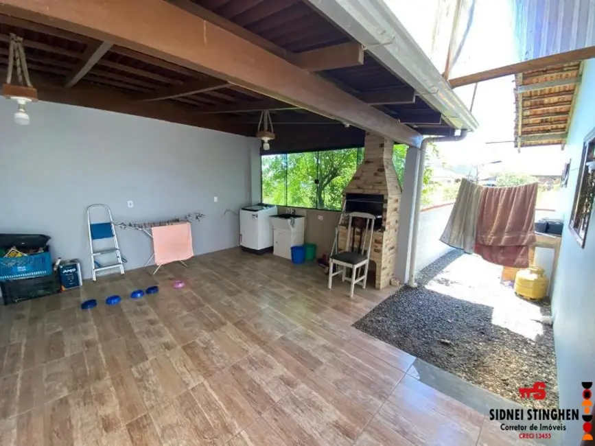 Foto 7 de Casa com 6 quartos à venda, 130m2 em Balneario Barra Do Sul - SC