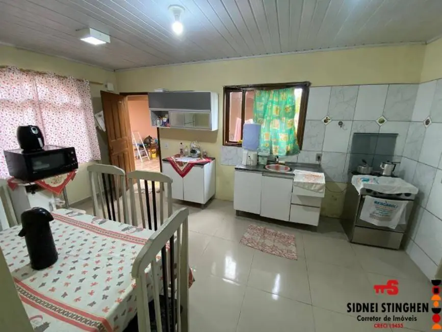 Foto 8 de Casa com 6 quartos à venda, 130m2 em Balneario Barra Do Sul - SC