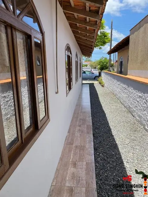 Foto 6 de Casa com 6 quartos à venda, 130m2 em Balneario Barra Do Sul - SC