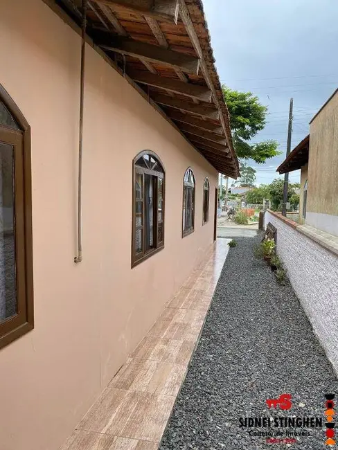 Foto 6 de Casa com 6 quartos à venda, 130m2 em Balneario Barra Do Sul - SC