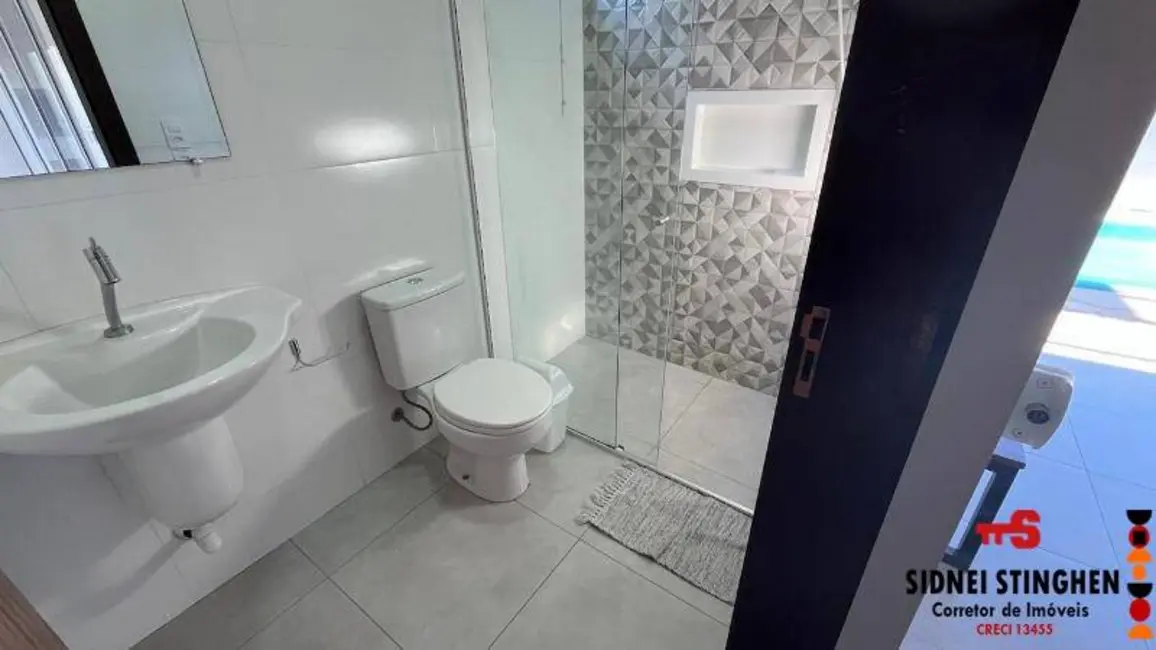 Foto 7 de Casa com 2 quartos à venda, 98m2 em Balneario Barra Do Sul - SC