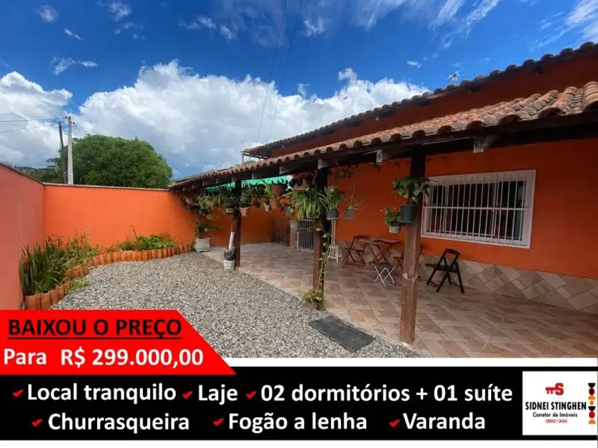Foto 1 de Casa com 3 quartos à venda, 140m2 em Balneario Barra Do Sul - SC