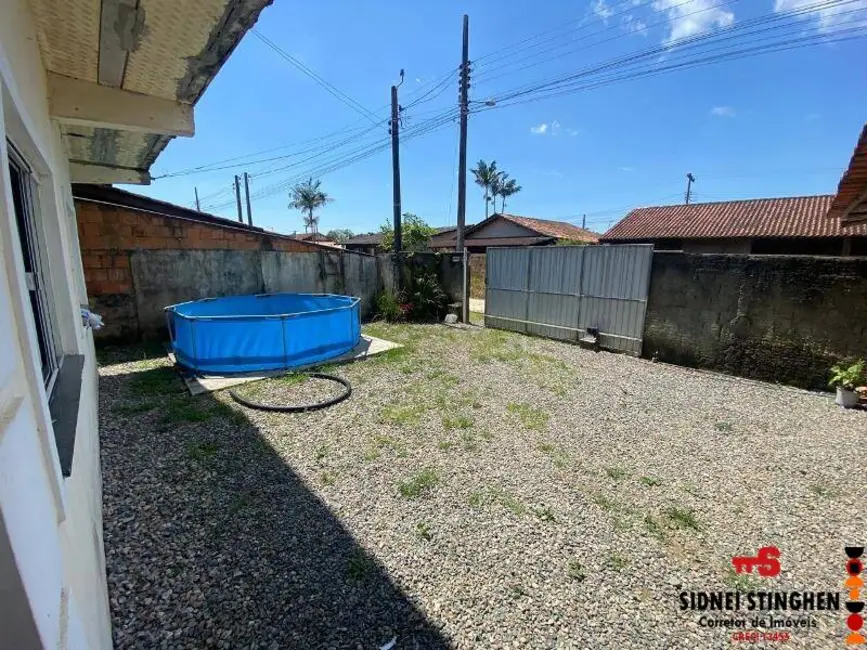 Foto 4 de Casa com 5 quartos à venda, 144m2 em Balneario Barra Do Sul - SC