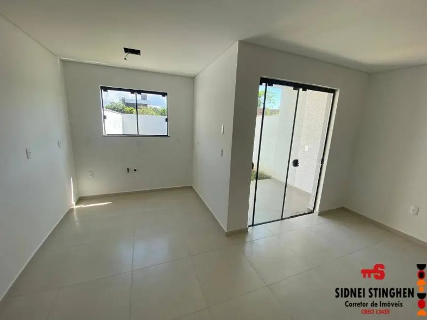 Foto 6 de Casa com 3 quartos à venda, 122m2 em Balneario Barra Do Sul - SC