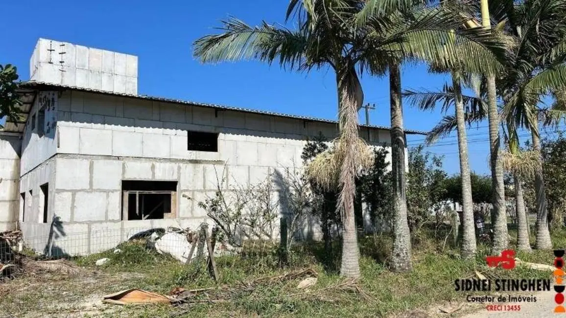 Foto 5 de Casa com 4 quartos à venda, 183m2 em Balneario Barra Do Sul - SC