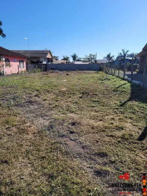 Foto 4 de Terreno / Lote à venda, 360m2 em Balneario Barra Do Sul - SC