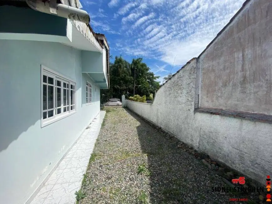 Foto 4 de Casa com 4 quartos à venda, 360m2 em Balneario Barra Do Sul - SC