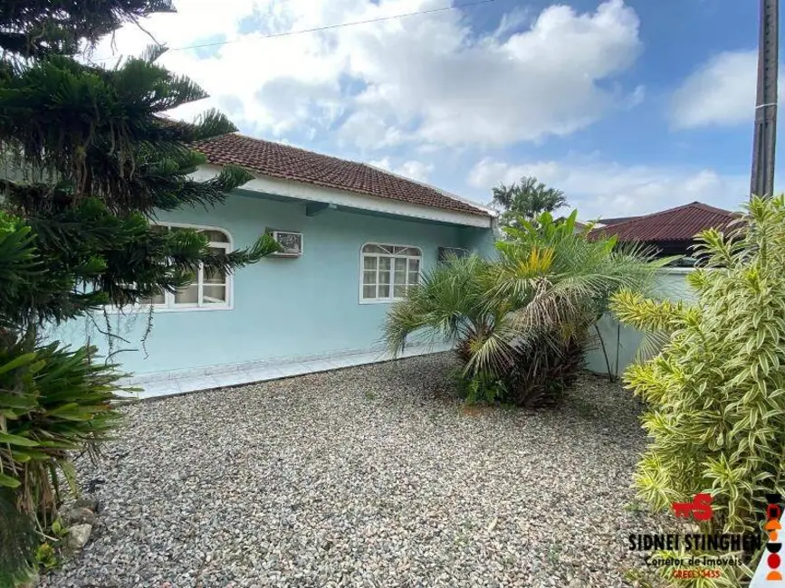 Foto 3 de Casa com 4 quartos à venda, 360m2 em Balneario Barra Do Sul - SC