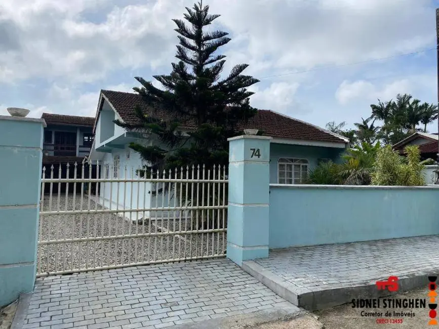 Foto 3 de Casa com 4 quartos à venda, 360m2 em Balneario Barra Do Sul - SC