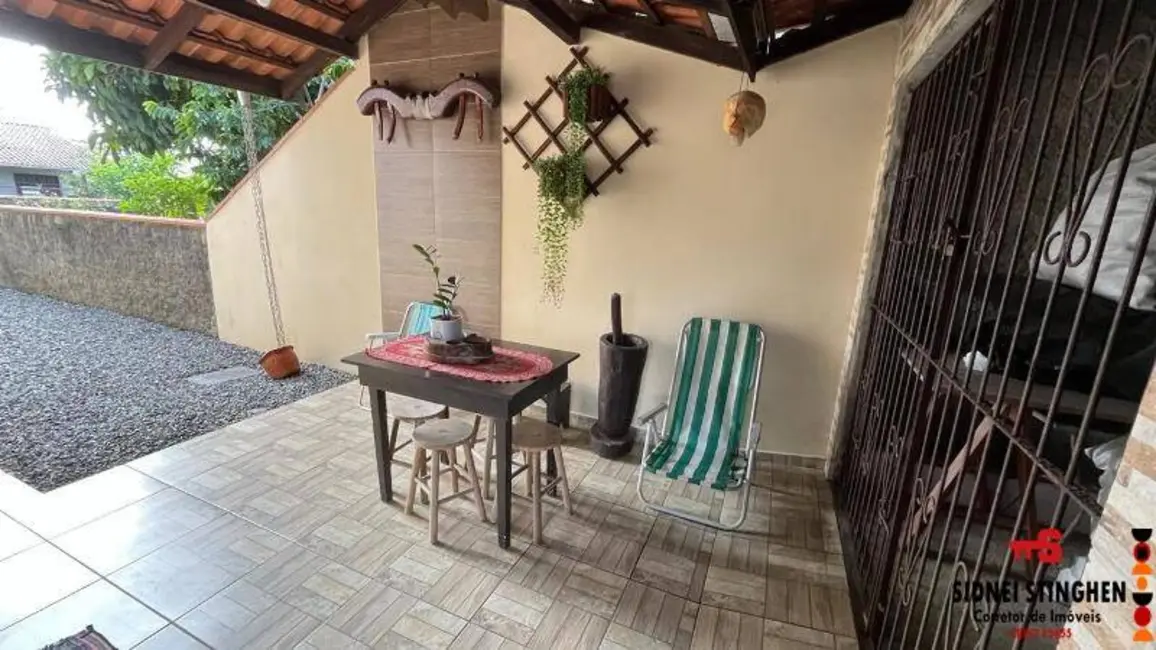 Casa com 2 quartos à venda, 100m2 em Balneario Barra Do Sul - SC - imagem 5 Foto 5 de Casa com 2 quartos à venda, 100m2 em Balneario Barra Do Sul - SC