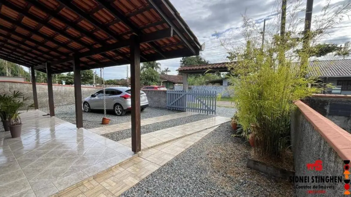 Casa com 2 quartos à venda, 100m2 em Balneario Barra Do Sul - SC - imagem 4 Foto 4 de Casa com 2 quartos à venda, 100m2 em Balneario Barra Do Sul - SC