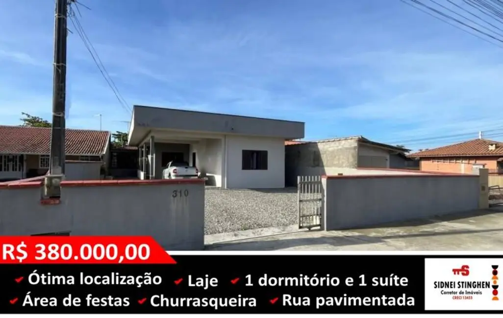 Foto 1 de Casa com 2 quartos à venda, 135m2 em Balneario Barra Do Sul - SC