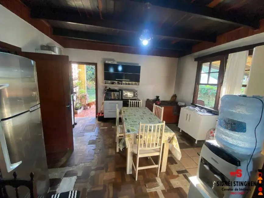 Foto 3 de Casa com 3 quartos à venda, 160m2 em Balneario Barra Do Sul - SC