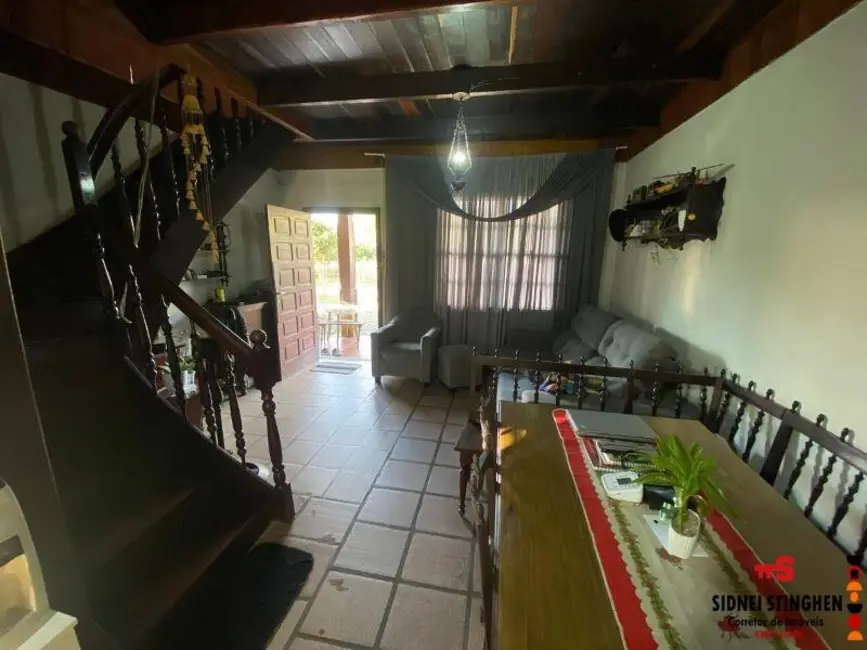 Foto 5 de Casa com 3 quartos à venda, 160m2 em Balneario Barra Do Sul - SC