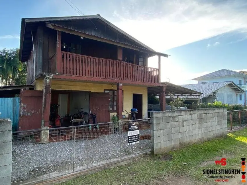 Foto 2 de Casa com 3 quartos à venda, 160m2 em Balneario Barra Do Sul - SC