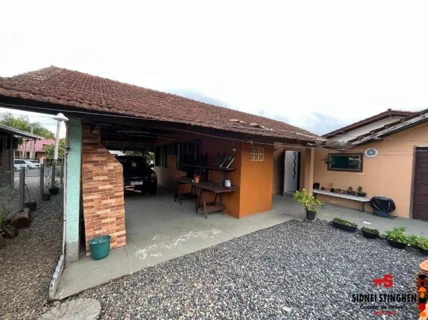 Casa com 3 quartos à venda, 130m2 em Balneario Barra Do Sul - SC - imagem 6 Foto 6 de Casa com 3 quartos à venda, 130m2 em Balneario Barra Do Sul - SC