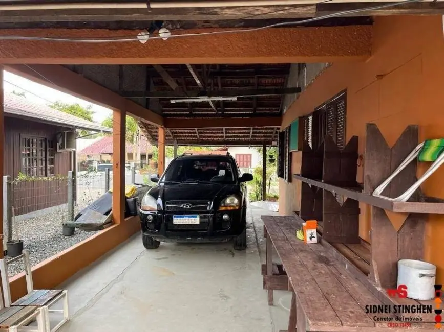 Casa com 3 quartos à venda, 130m2 em Balneario Barra Do Sul - SC - imagem 7 Foto 7 de Casa com 3 quartos à venda, 130m2 em Balneario Barra Do Sul - SC