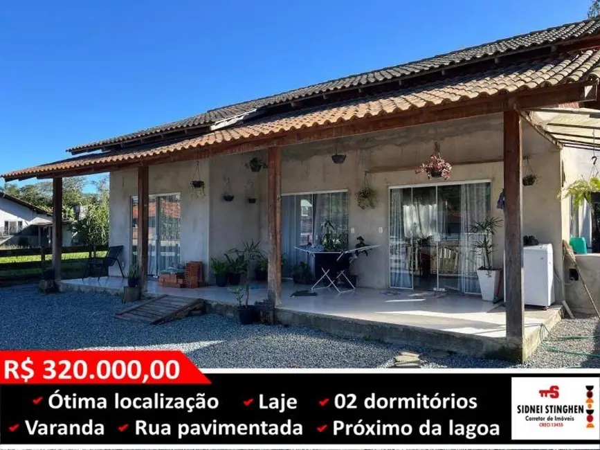 Foto 1 de Casa com 2 quartos à venda, 95m2 em Balneario Barra Do Sul - SC
