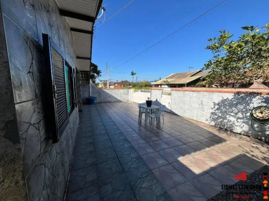 Foto 4 de Casa com 2 quartos à venda, 107m2 em Balneario Barra Do Sul - SC