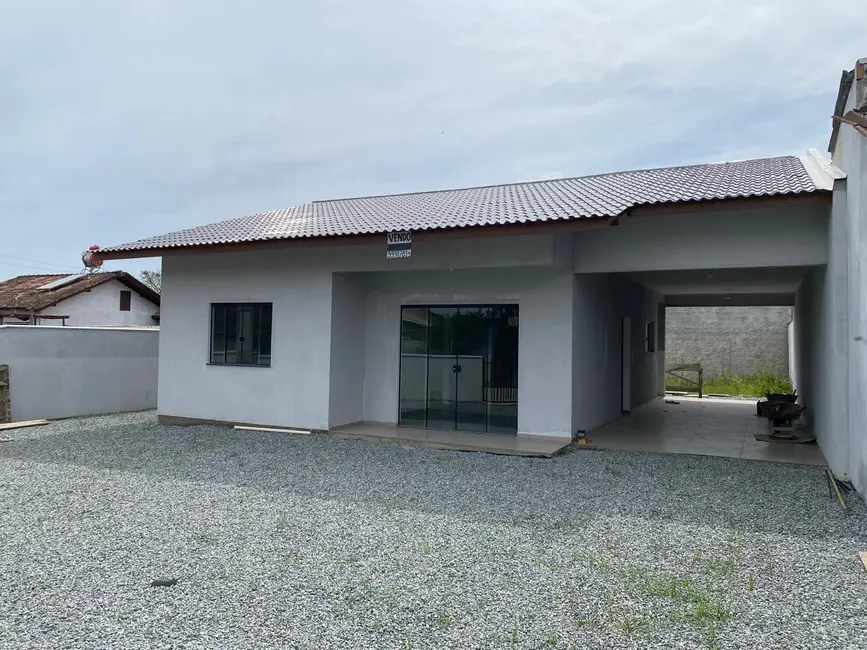 Foto 3 de Casa com 3 quartos à venda, 110m2 em Centro, Balneario Barra Do Sul - SC