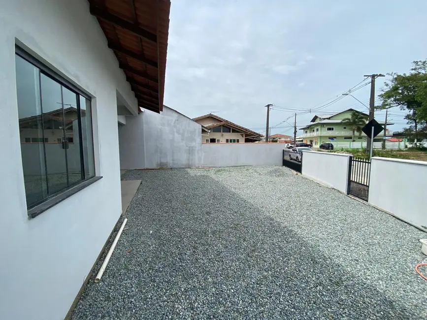 Foto 4 de Casa com 3 quartos à venda, 110m2 em Centro, Balneario Barra Do Sul - SC