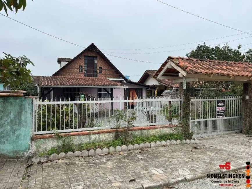 Foto 3 de Casa com 3 quartos à venda, 100m2 em Centro, Balneario Barra Do Sul - SC