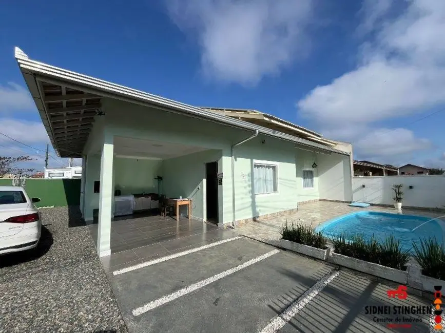 Foto 2 de Casa com 3 quartos à venda, 107m2 em Balneario Barra Do Sul - SC
