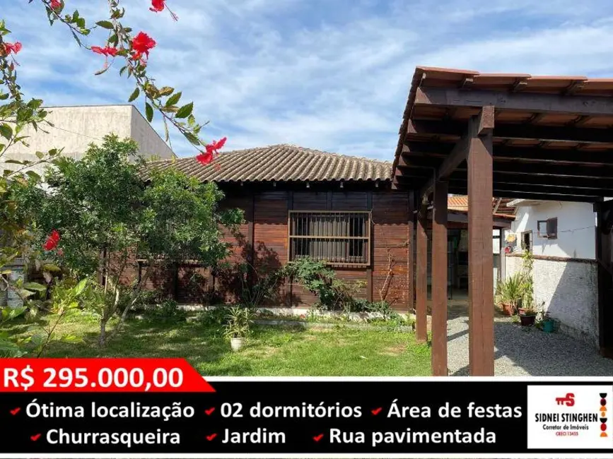 Foto 1 de Casa com 2 quartos à venda, 75m2 em Balneario Barra Do Sul - SC