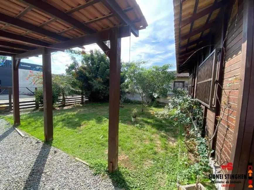 Foto 6 de Casa com 2 quartos à venda, 75m2 em Balneario Barra Do Sul - SC