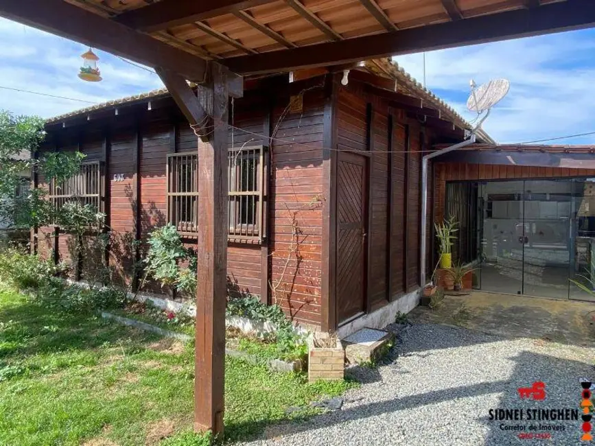Foto 3 de Casa com 2 quartos à venda, 75m2 em Balneario Barra Do Sul - SC