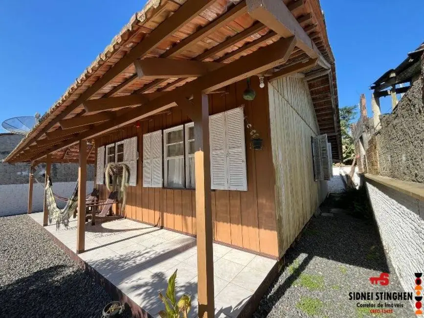 Foto 5 de Casa com 2 quartos à venda, 95m2 em Centro, Balneario Barra Do Sul - SC