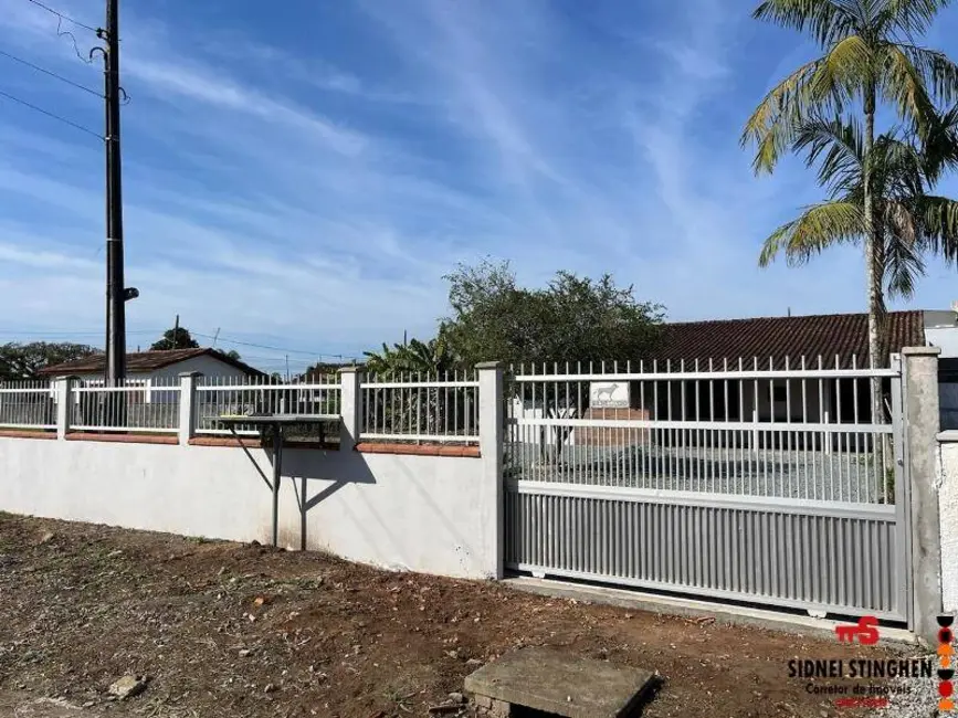 Foto 5 de Casa com 2 quartos à venda, 90m2 em Balneario Barra Do Sul - SC