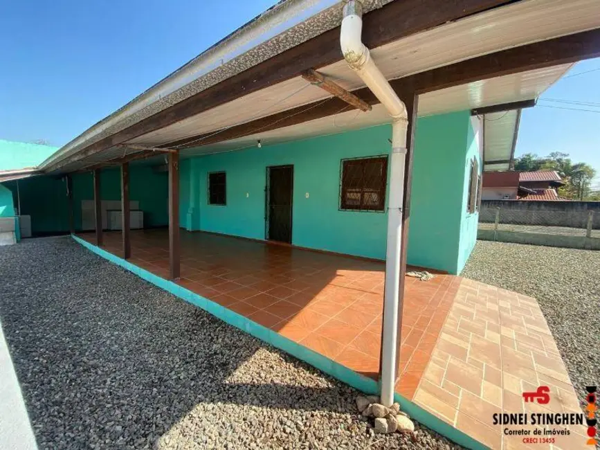 Foto 6 de Casa com 3 quartos à venda, 140m2 em Balneario Barra Do Sul - SC