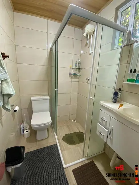 Casa com 2 quartos à venda, 120m2 em Balneario Barra Do Sul - SC - imagem 8 Foto 8 de Casa com 2 quartos à venda, 120m2 em Balneario Barra Do Sul - SC