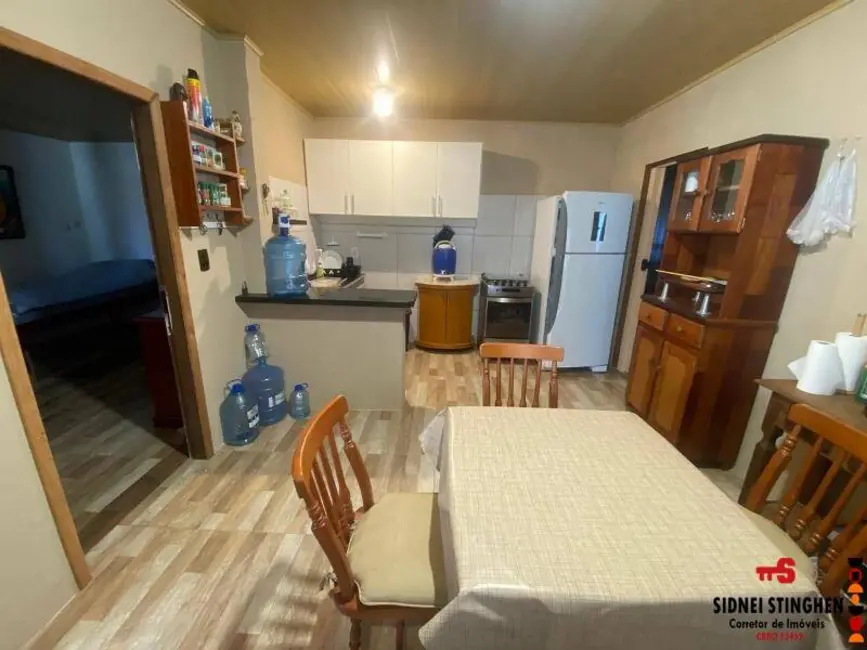 Casa com 2 quartos à venda, 120m2 em Balneario Barra Do Sul - SC - imagem 6 Foto 6 de Casa com 2 quartos à venda, 120m2 em Balneario Barra Do Sul - SC