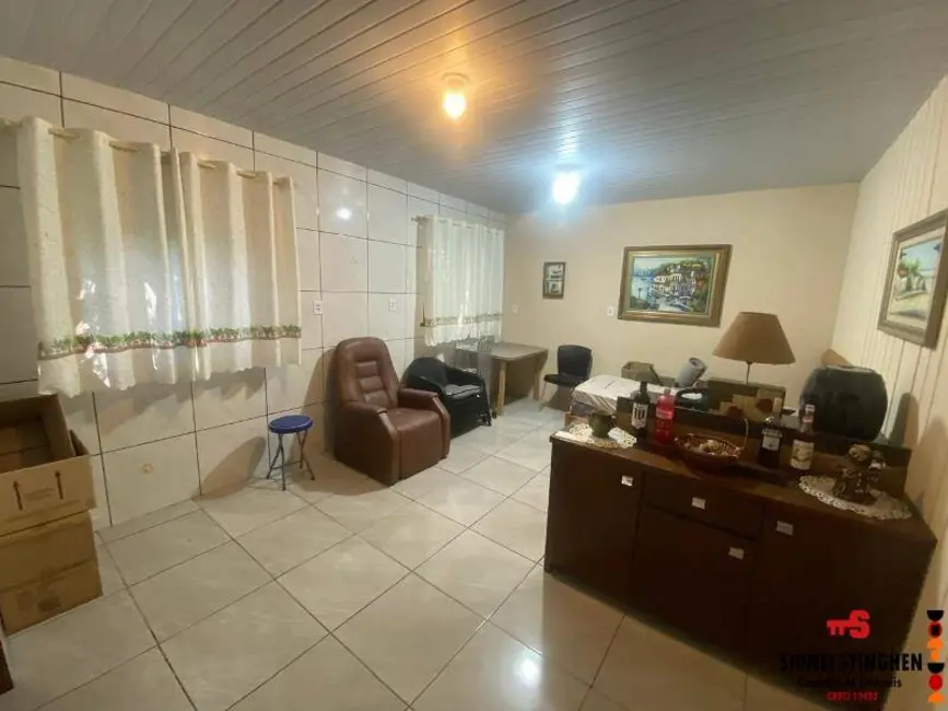 Casa com 2 quartos à venda, 120m2 em Balneario Barra Do Sul - SC - imagem 3 Foto 3 de Casa com 2 quartos à venda, 120m2 em Balneario Barra Do Sul - SC