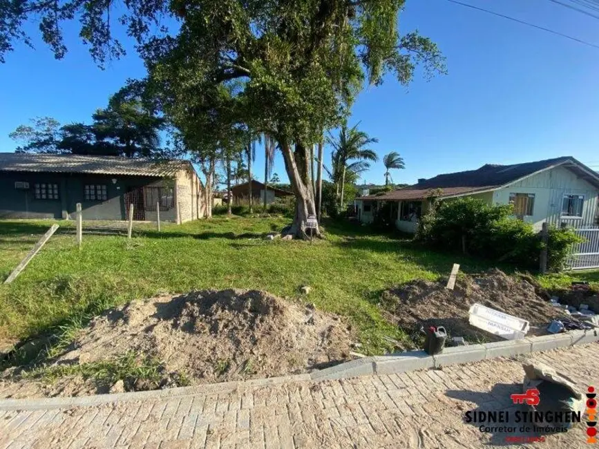 Foto 2 de Terreno / Lote à venda, 312m2 em Balneario Barra Do Sul - SC