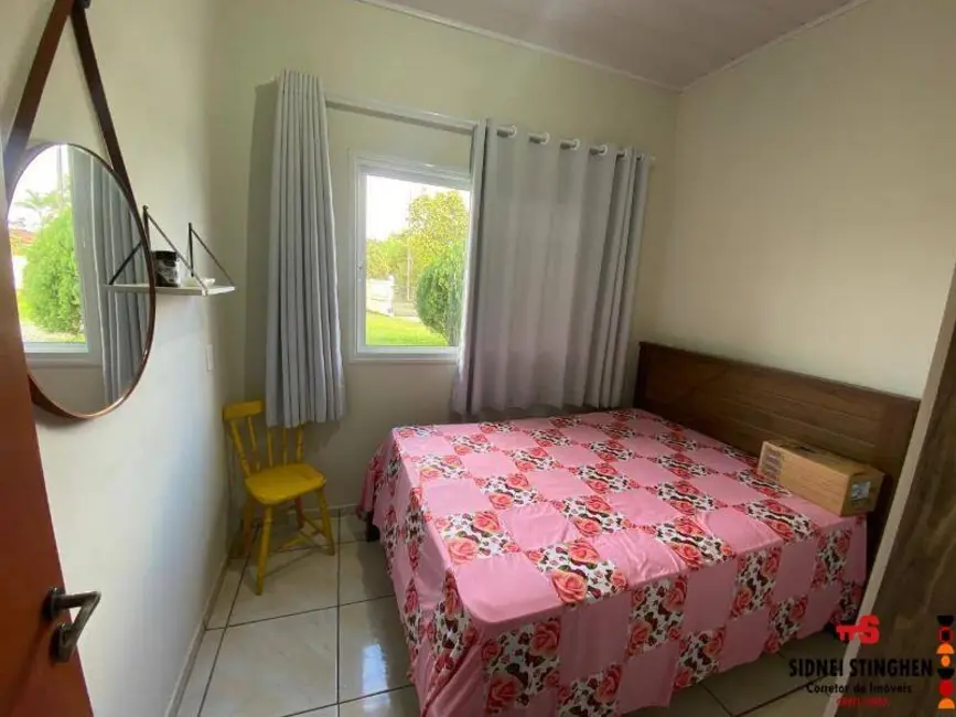 Foto 9 de Chácara com 3 quartos à venda, 96m2 em Balneario Barra Do Sul - SC