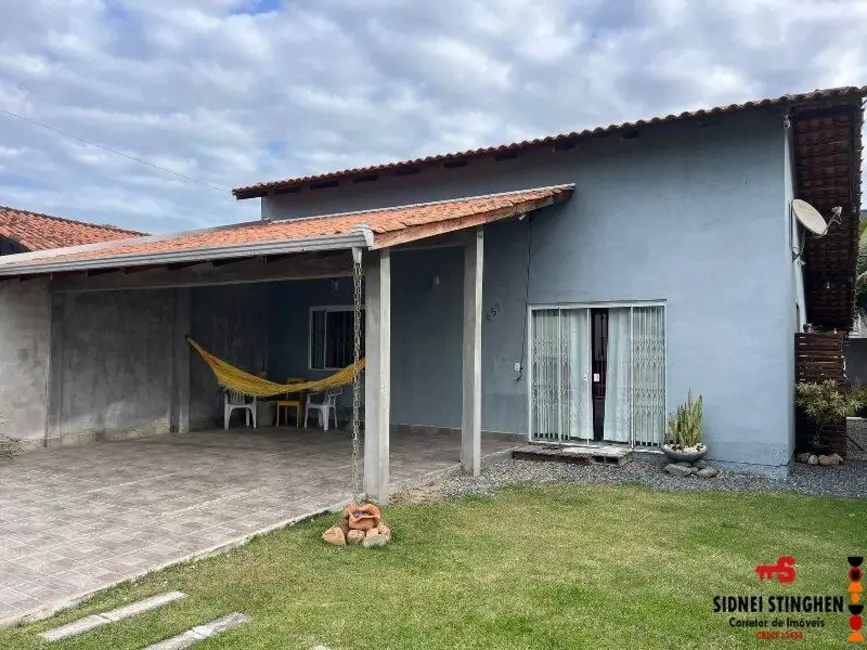 Foto 3 de Casa com 2 quartos à venda, 85m2 em Centro, Balneario Barra Do Sul - SC