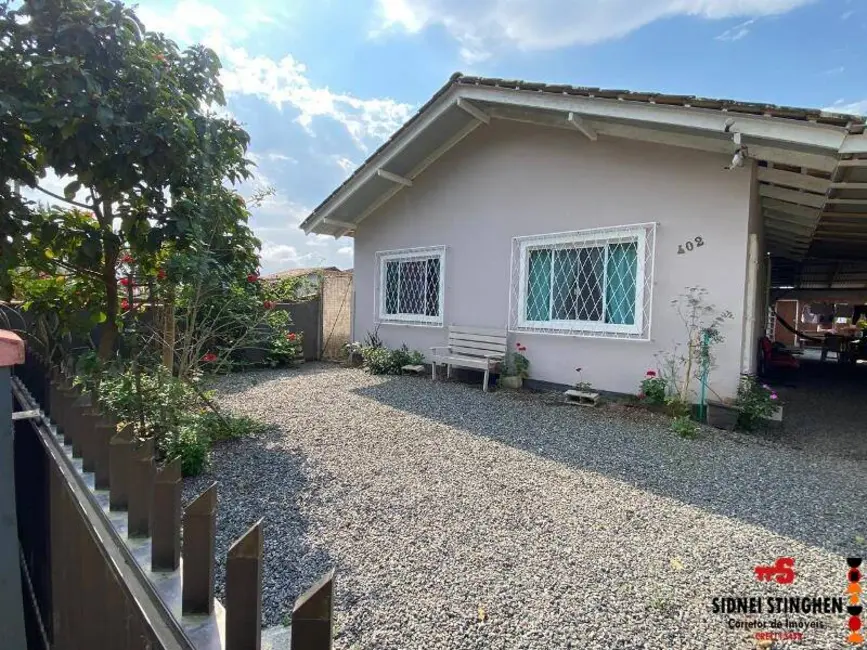 Foto 3 de Casa com 2 quartos à venda, 110m2 em Balneario Barra Do Sul - SC