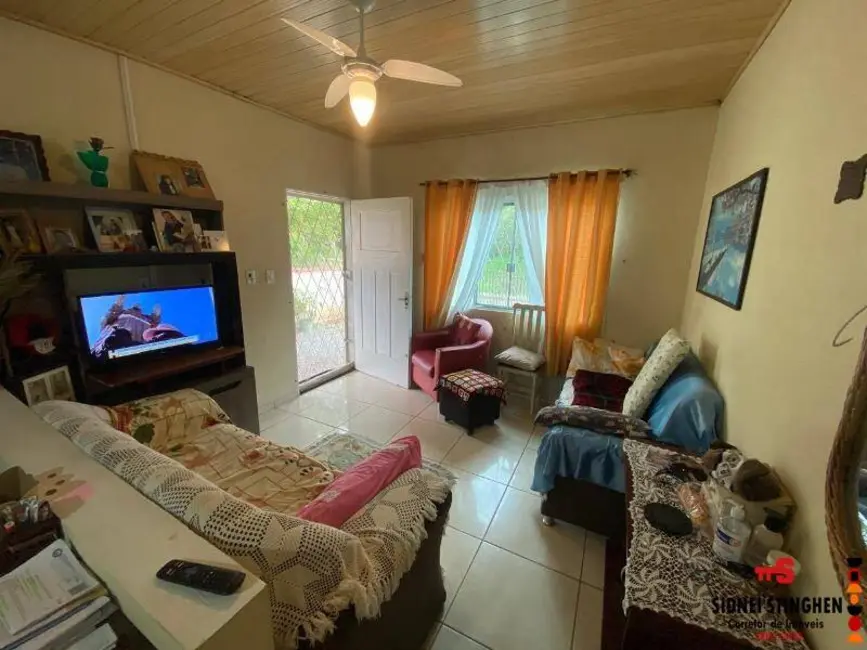 Foto 4 de Casa com 2 quartos à venda, 110m2 em Balneario Barra Do Sul - SC
